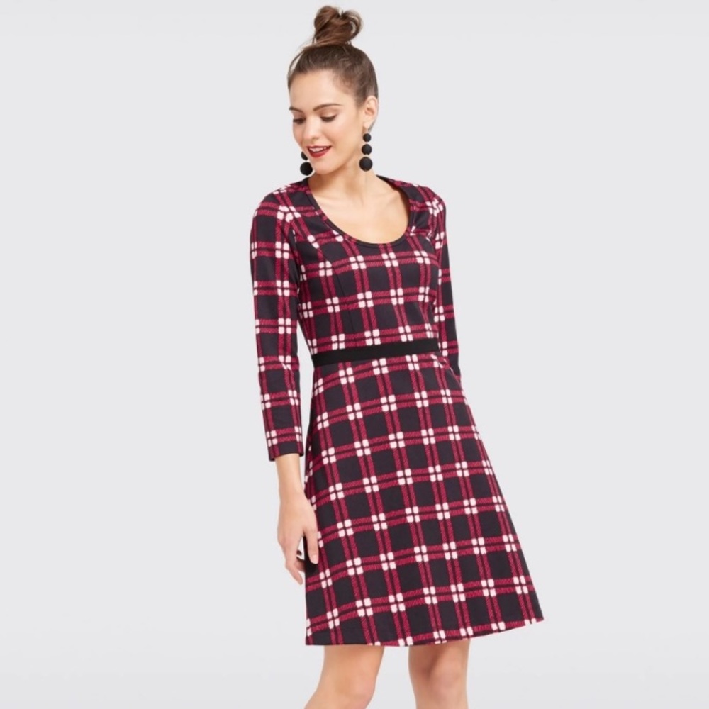 NWOT | Draper James Windowpane Knit Dress in Red